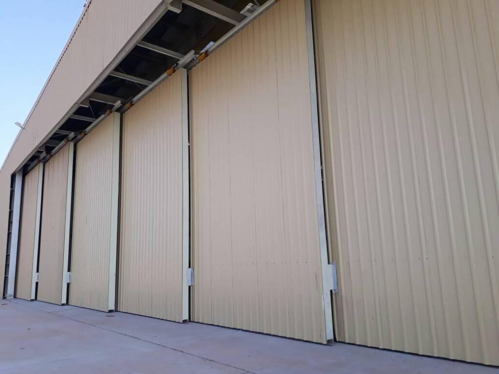 262 ft (w) x 30 ft (h)