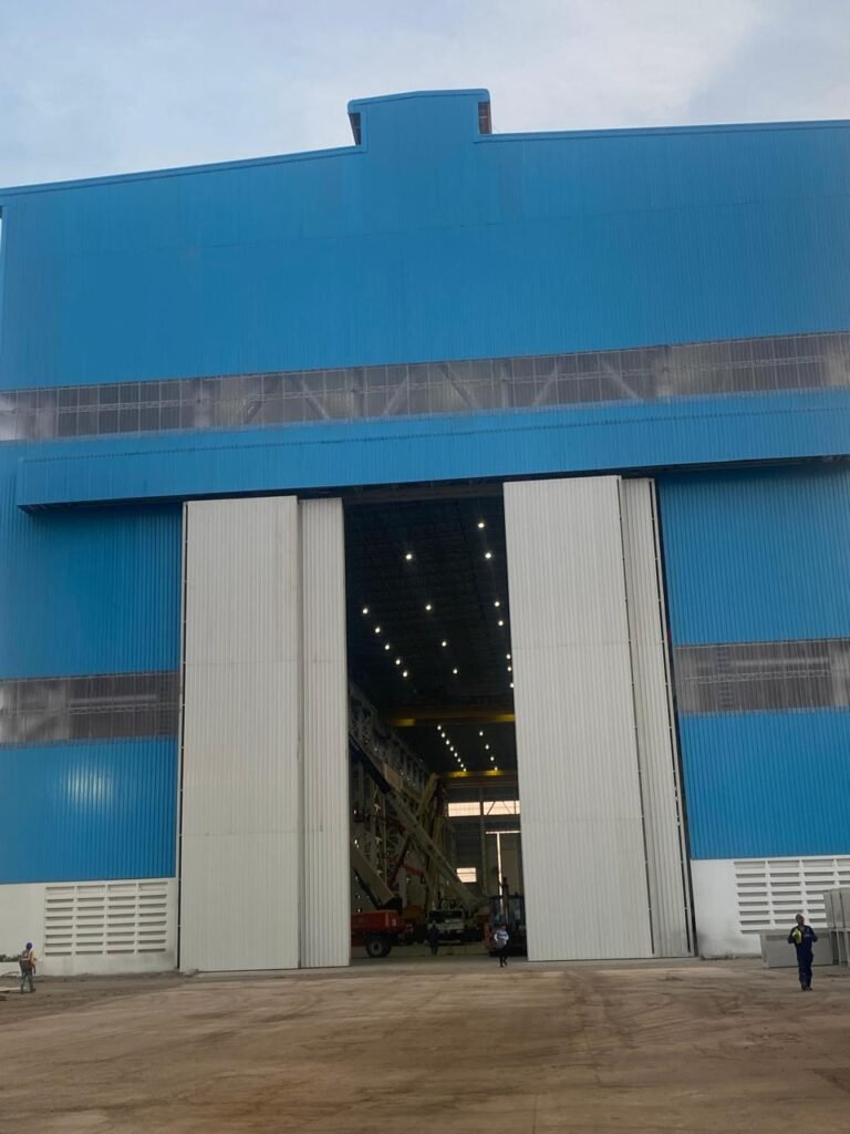 31 ft (w) x 31 ft (h)